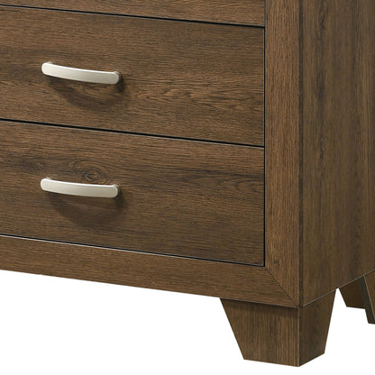 Miquell - Elegant Design Chest